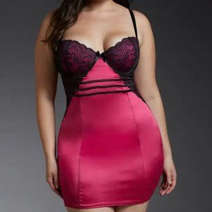 Torrid hot pink and black chemise.  Size 4